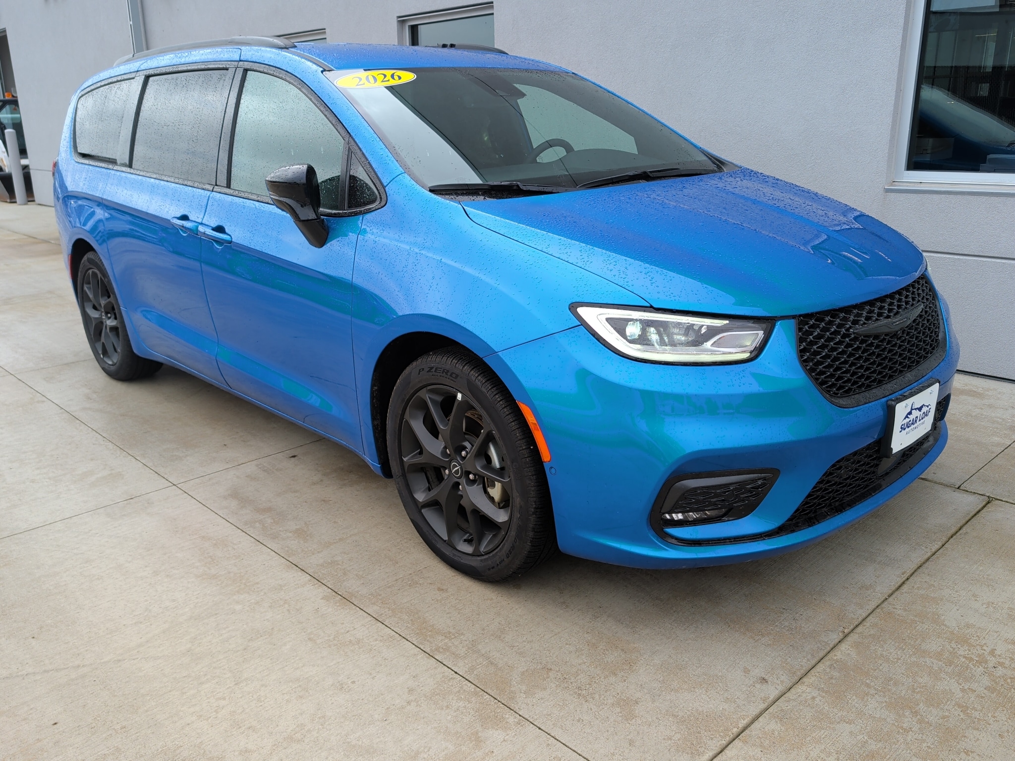 2026 Chrysler Pacifica Select