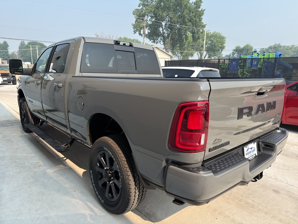 New 2026 Ram 2500 LARAMIE CREW CAB 4X4 6'4 BOX Pickup