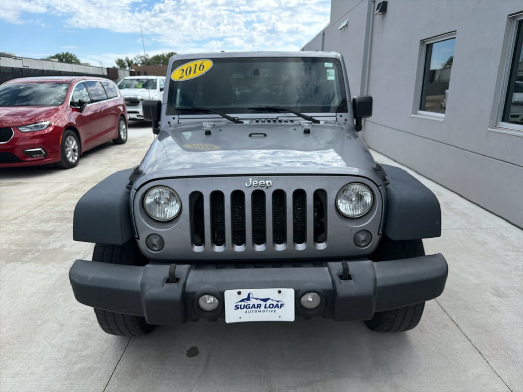 Used 2016 Jeep Wrangler Unlimited Sport with VIN 1C4HJWDG6GL117651 for sale in Winona, Minnesota