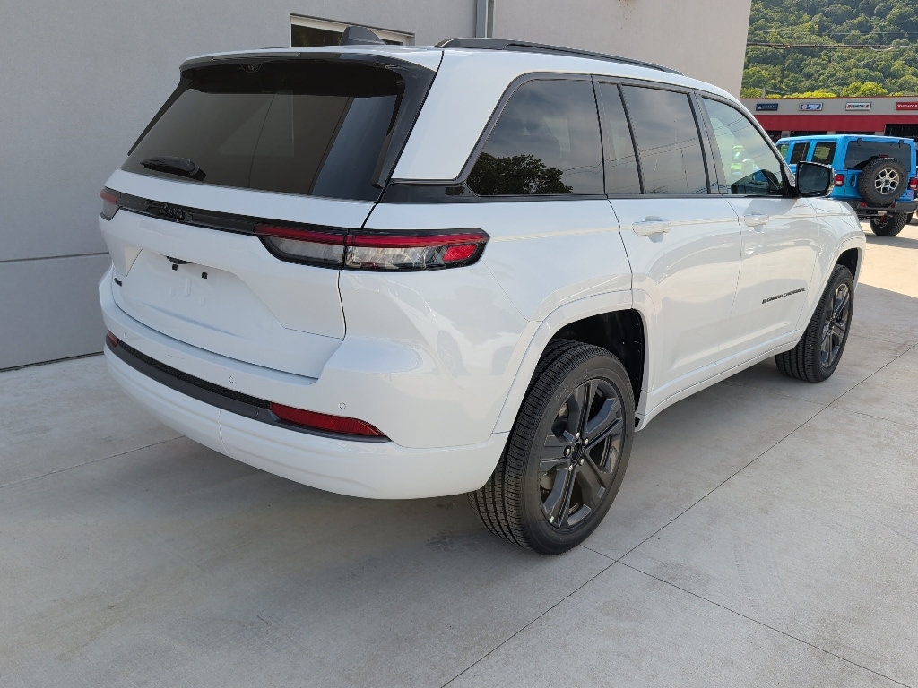 New 2027 Jeep Grand Cherokee Limited Reserve Sport Utility