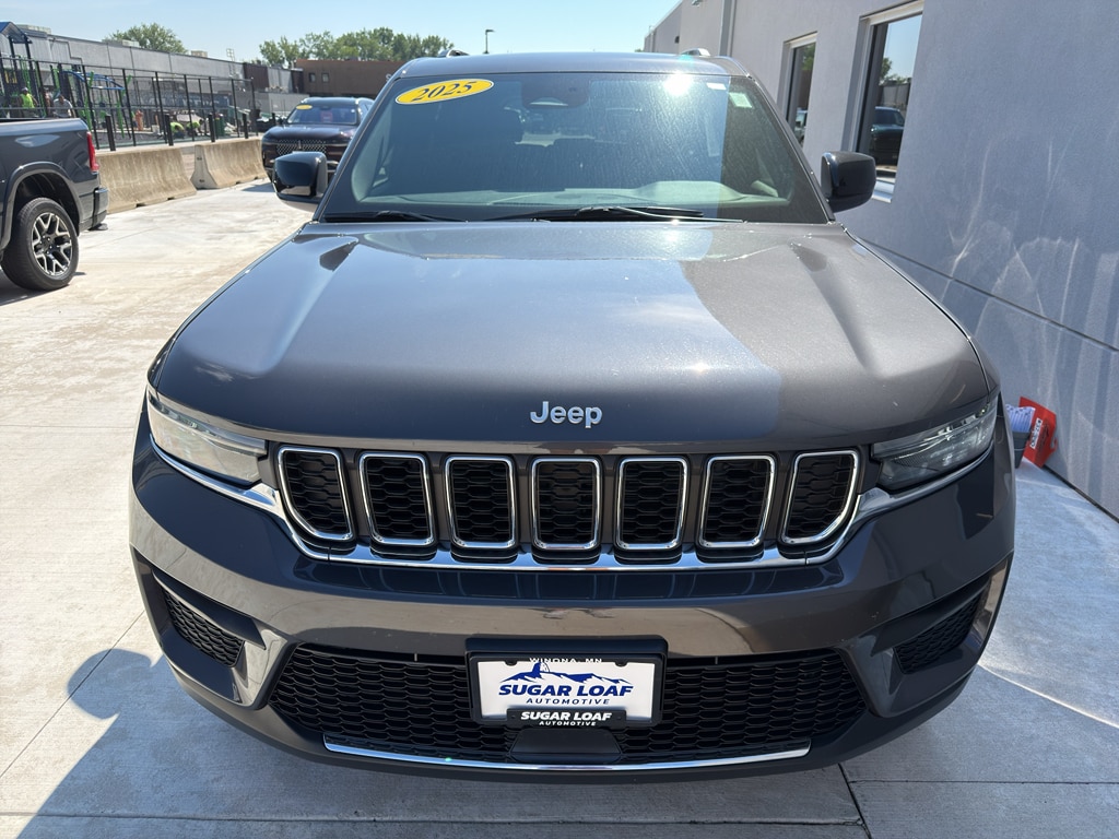 Used 2025 Jeep Grand Cherokee Laredo with VIN 1C4RJHAG6SC308287 for sale in Winona, Minnesota