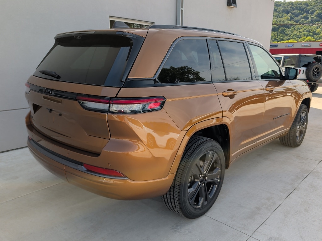 New 2027 Jeep Grand Cherokee Limited Reserve Sport Utility
