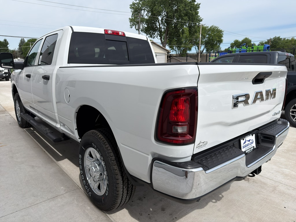 New 2026 Ram 2500 TRADESMAN CREW CAB 4X4 6'4 BOX Pickup