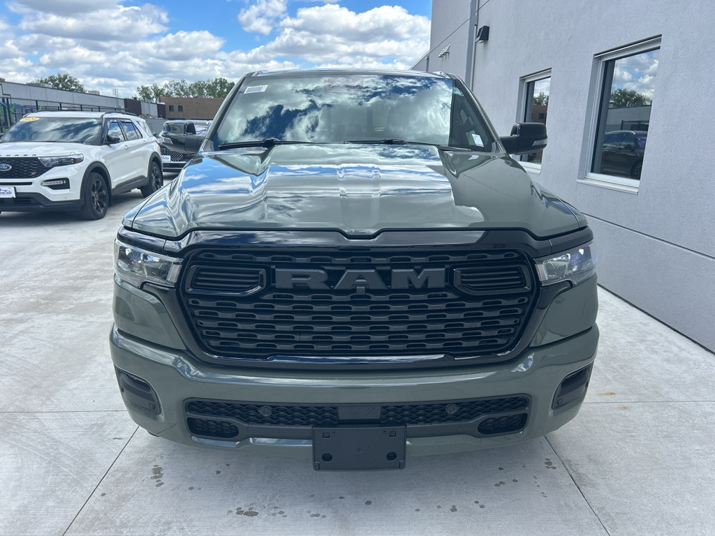 New 2026 Ram 1500 BIG HORN CREW CAB 4X4 5'7 BOX Pickup
