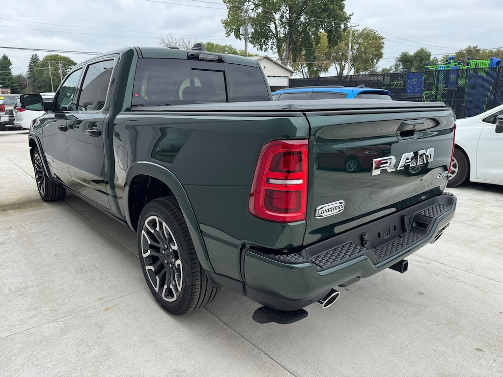New 2027 Ram 1500 LIMITED LONGHORN CREW CAB 4X4 5'7 BOX Pickup