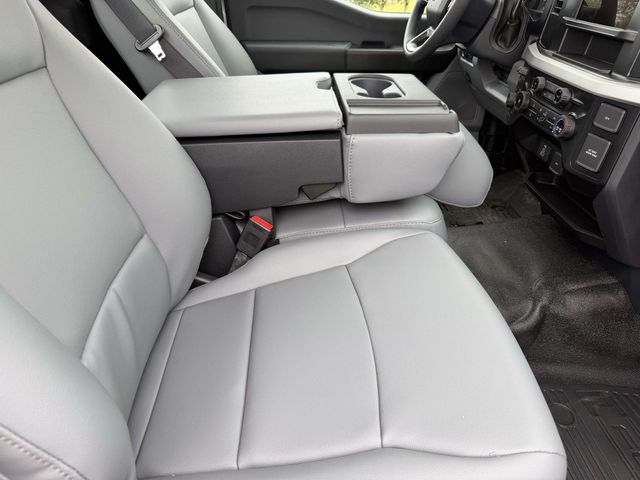 2026 Ford F-350 Super Duty XL - Photo 31