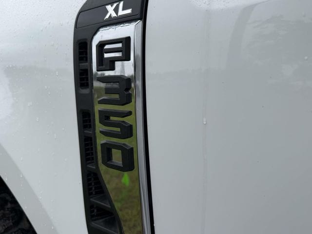 2026 Ford F-350 Super Duty XL - Photo 33