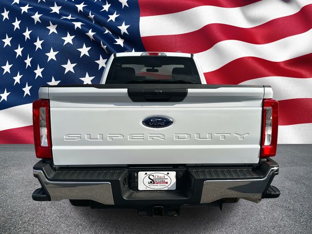 2026 Ford F-350 Super Duty XLT - Photo 6
