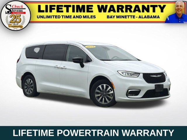 2024 Chrysler Pacifica PHEV
