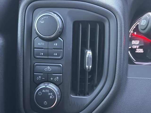 2024 Chevrolet Silverado 1500 Custom - Photo 25