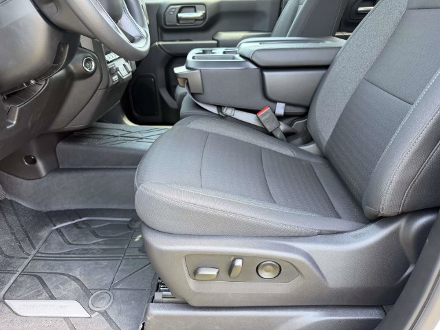 2026 Chevrolet Silverado 2500 HD Custom - Photo 18