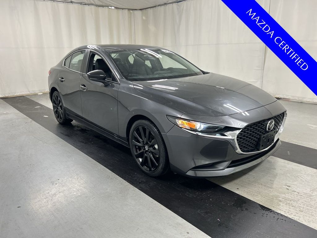  Mazda Mazda3