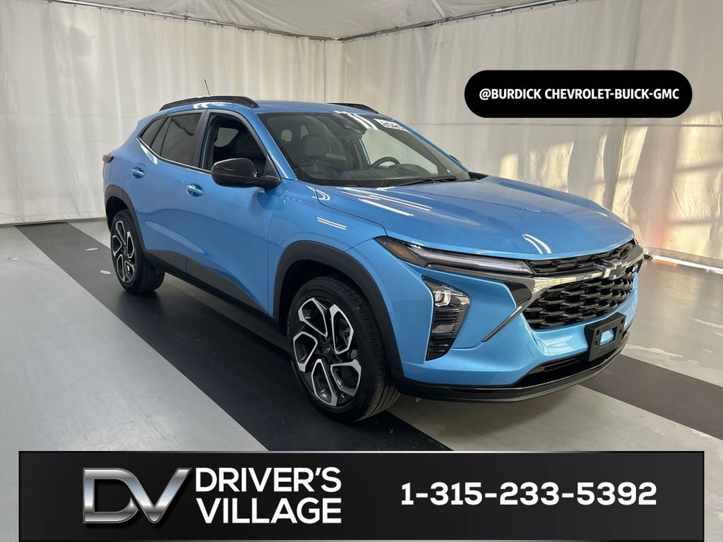 Used 2025 Chevrolet Trax 2RS SUV