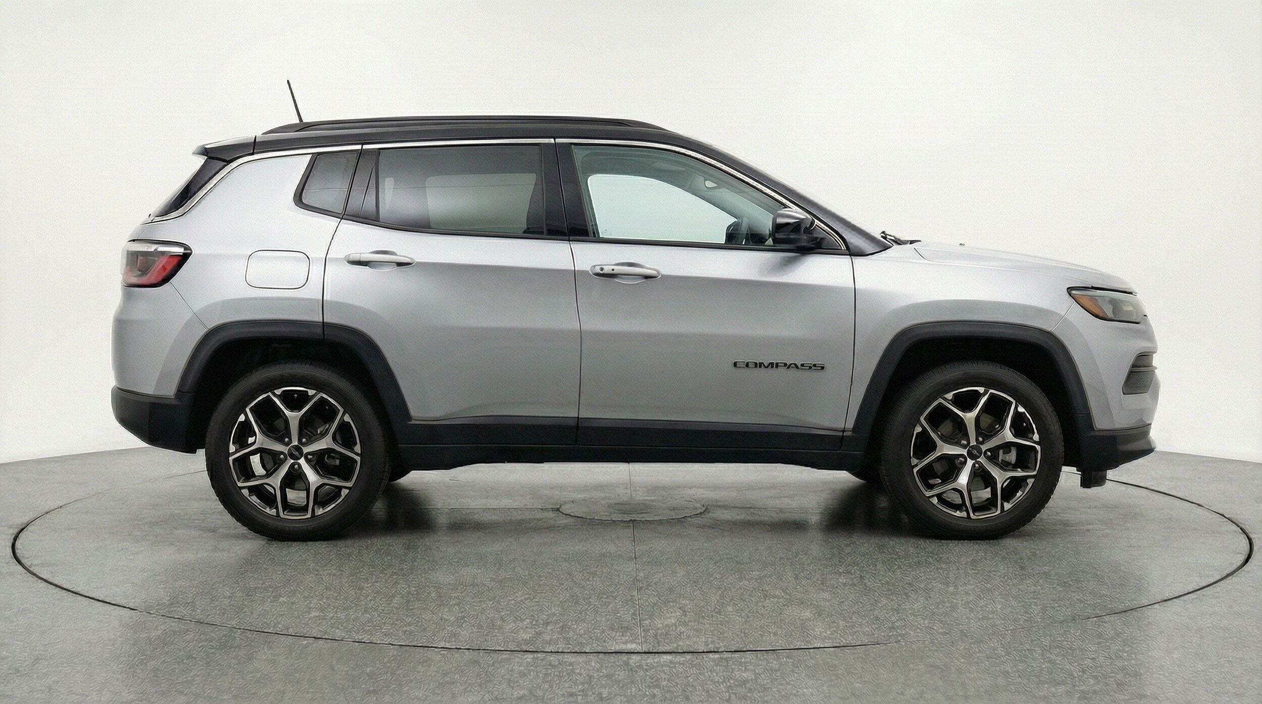 Thumbnail: 2025 Jeep Compass - 10