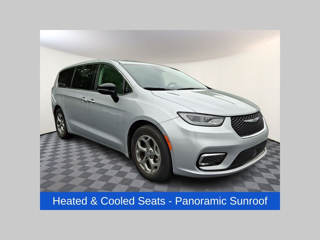 2024 Chrysler Pacifica