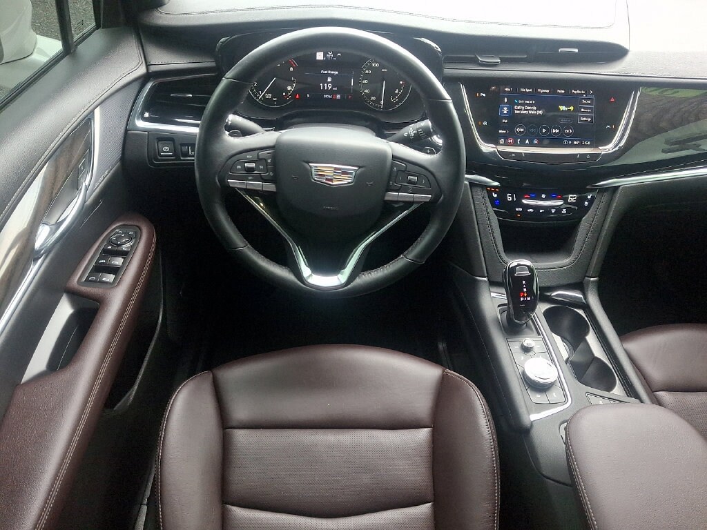 Used 2024 CADILLAC XT6 Premium Luxury SUV