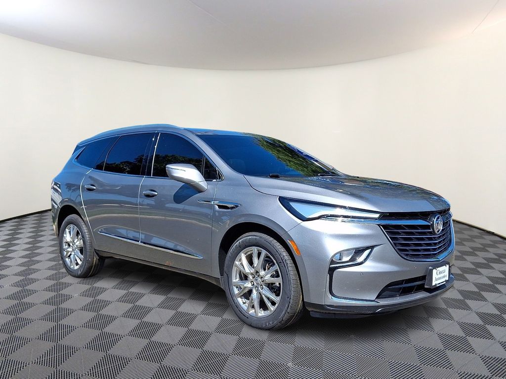 2023 Buick Enclave Premium