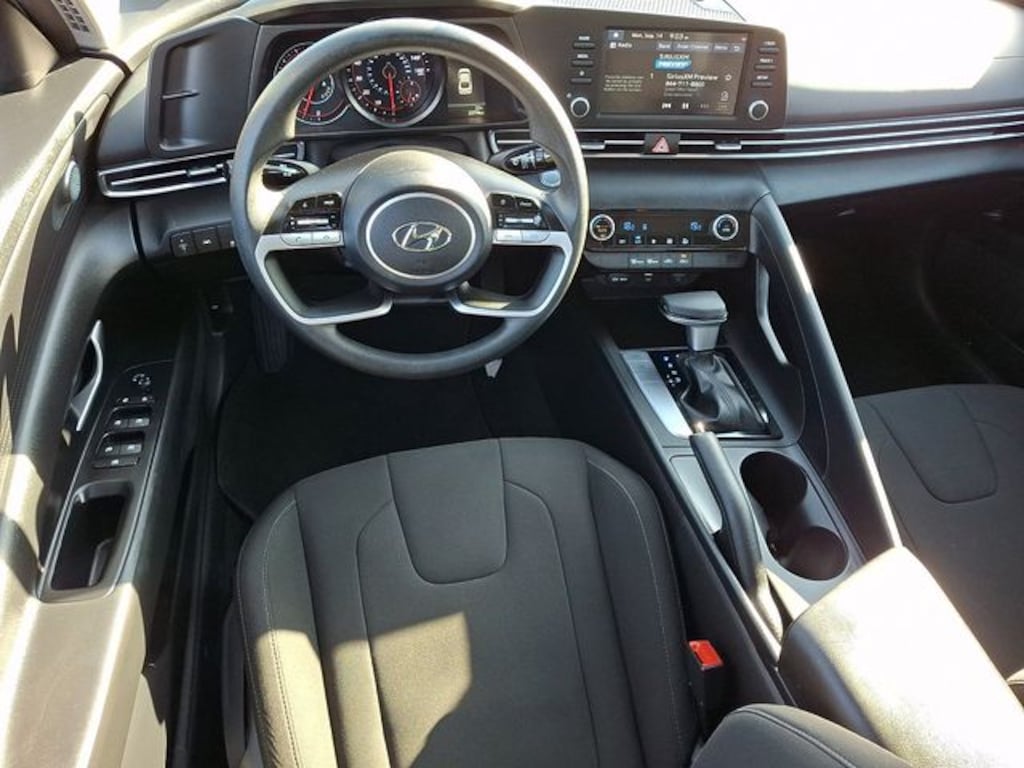 Used 2023 Hyundai Elantra SEL Sedan