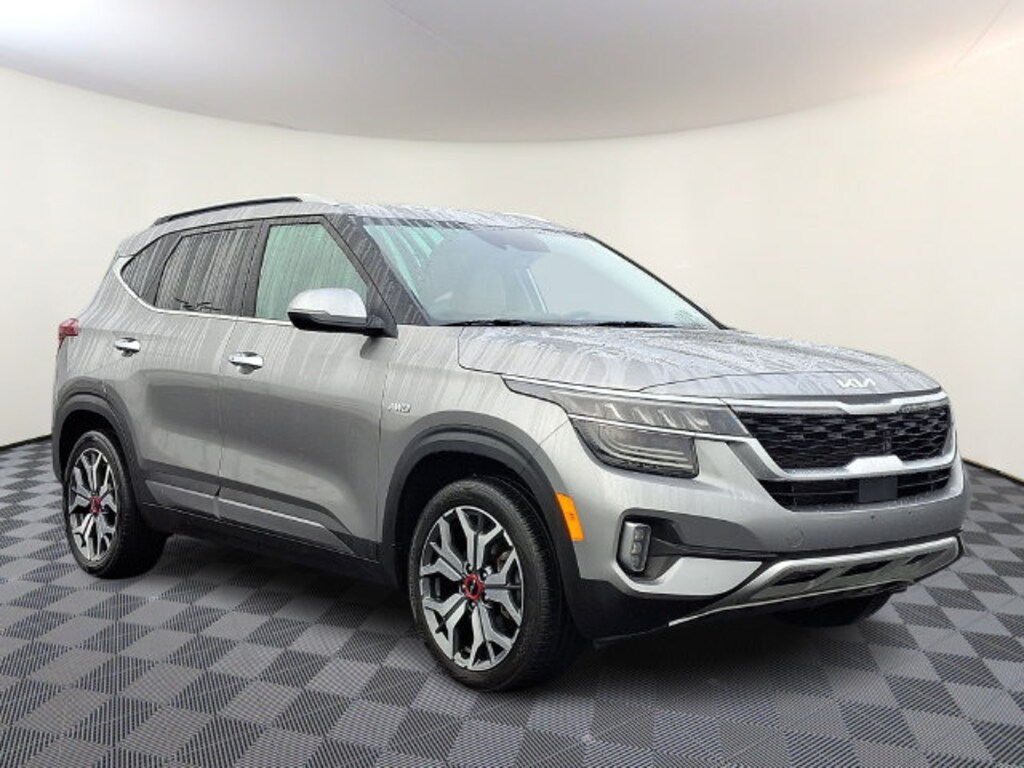 Used 2023 Kia Seltos SX SUV
