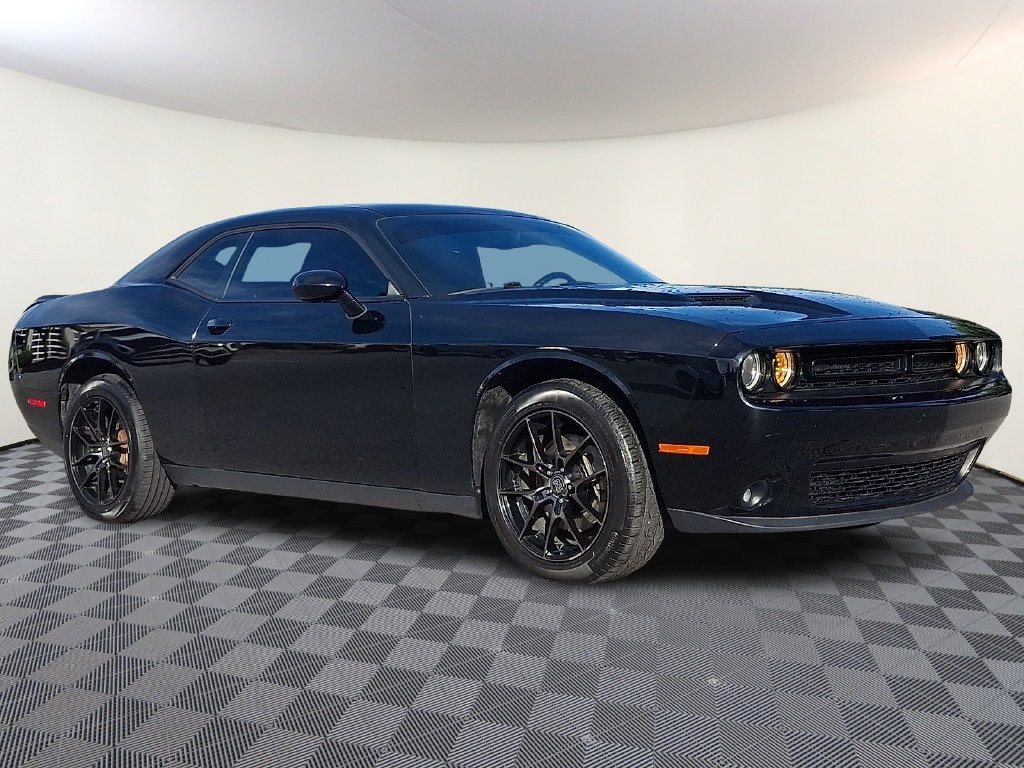 2020 Dodge Challenger SXT