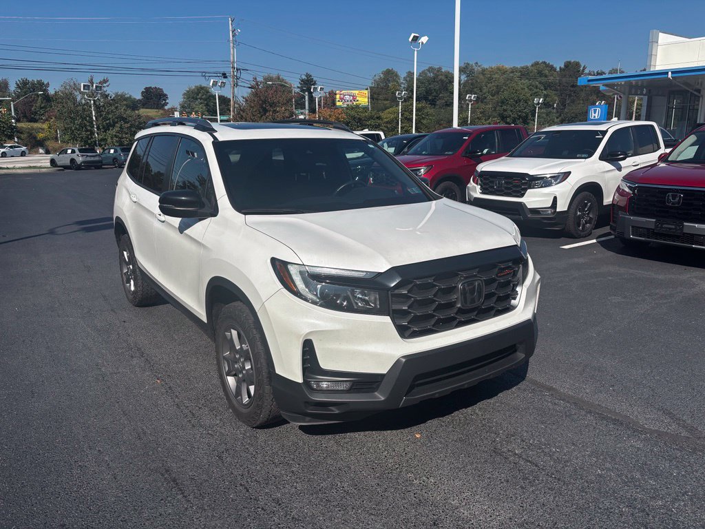 Used 2024 Honda Passport TrailSport SUV