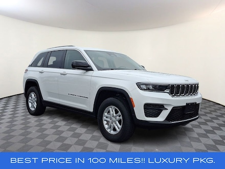2023 Jeep Grand Cherokee Laredo SUV