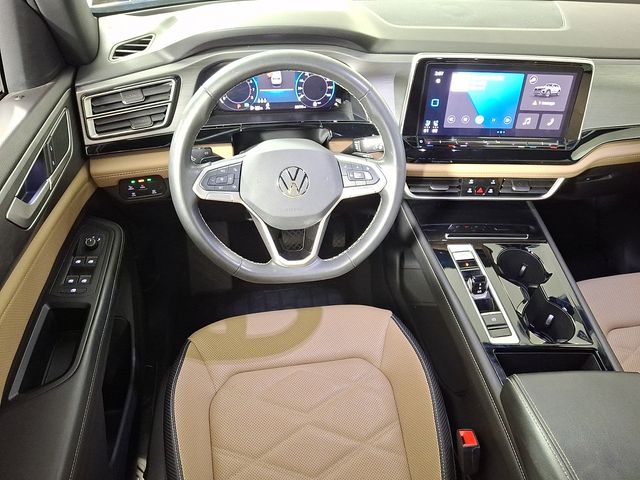 Used 2024 Volkswagen Atlas Cross Sport 2.0T SE w/Technology SUV