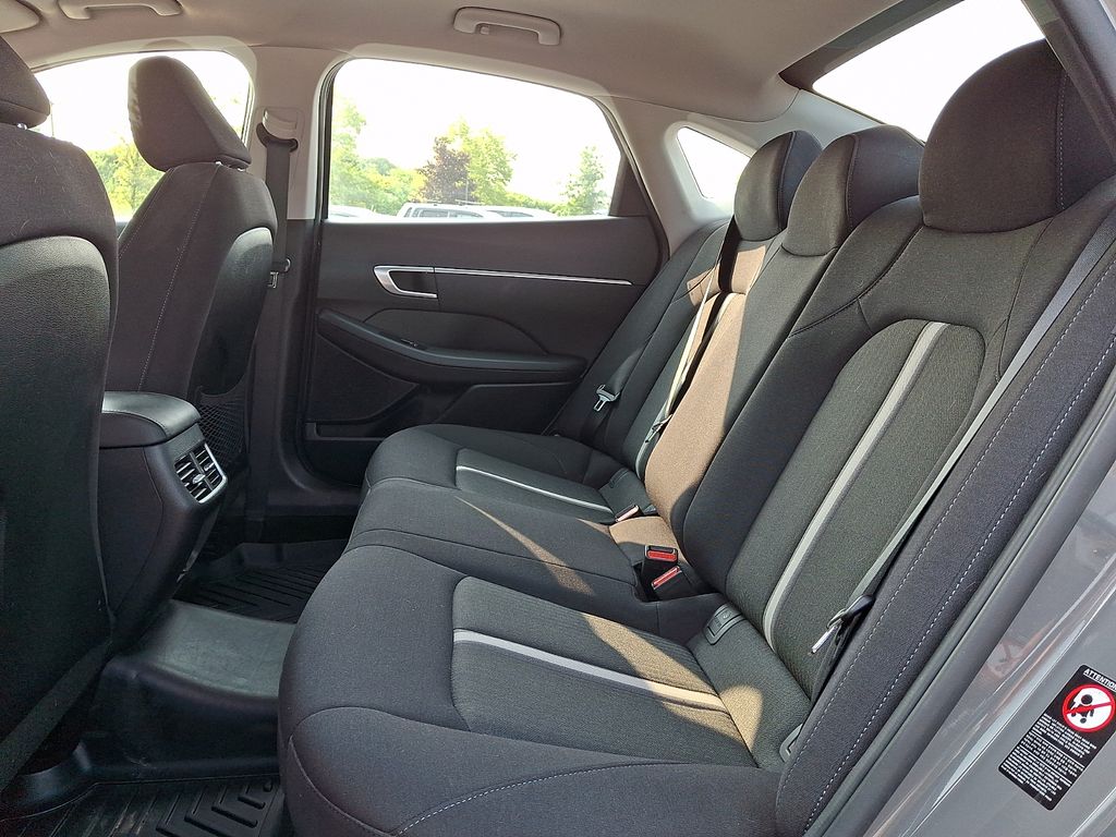 2022 Hyundai Sonata Hybrid Blue - Photo 13
