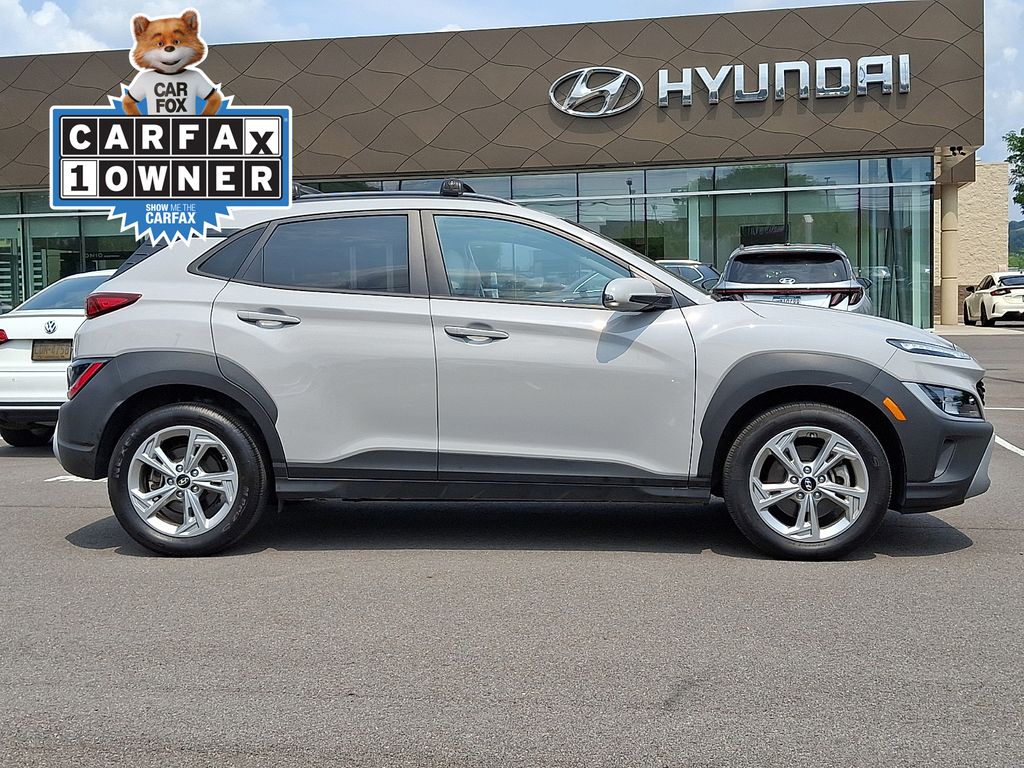2023 Hyundai Kona SEL - Photo 10