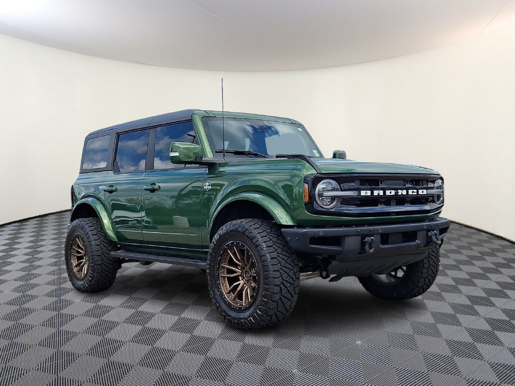 2023 Ford Bronco SUV 