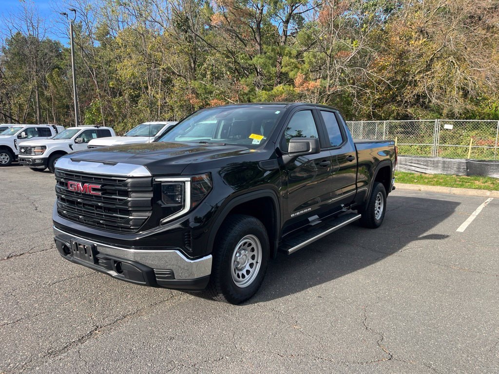 2023 GMC Sierra 1500 Pro