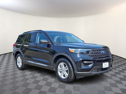 2023 Ford Explorer XLT SUV