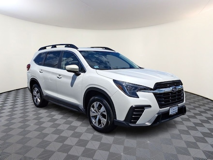 2025 Subaru Ascent Premium SUV