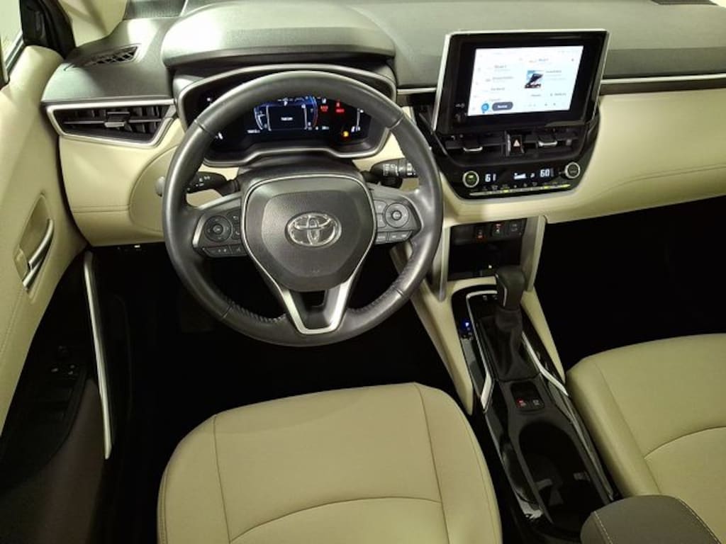 Used 2024 Toyota Corolla Cross XLE SUV