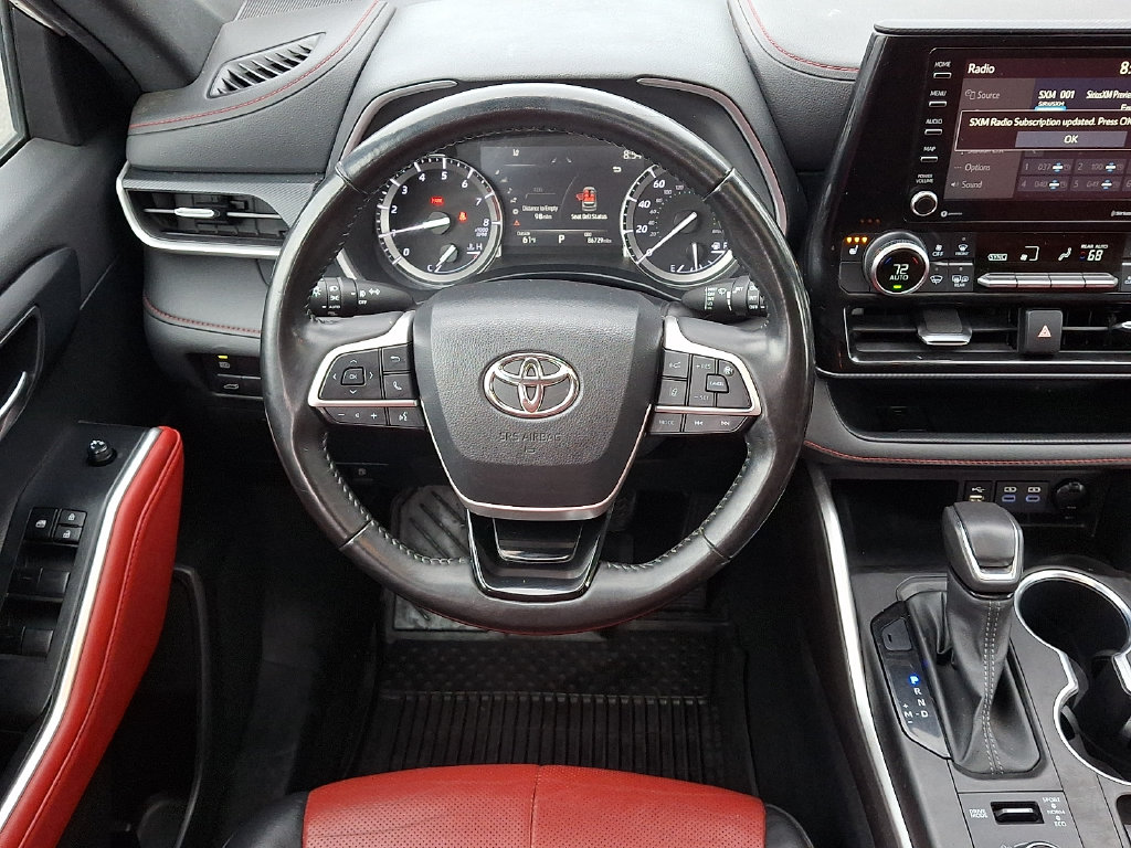 Used 2022 Toyota Highlander XSE SUV