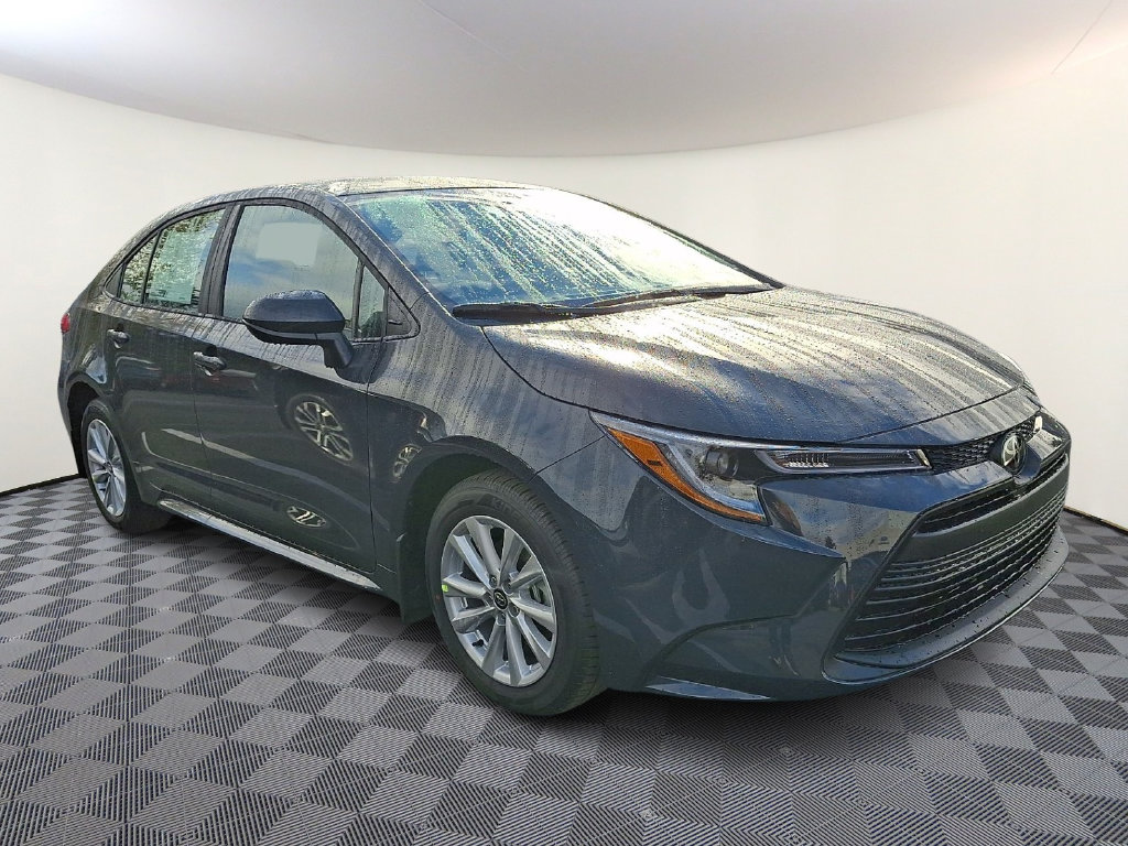 2027 Toyota Corolla LE