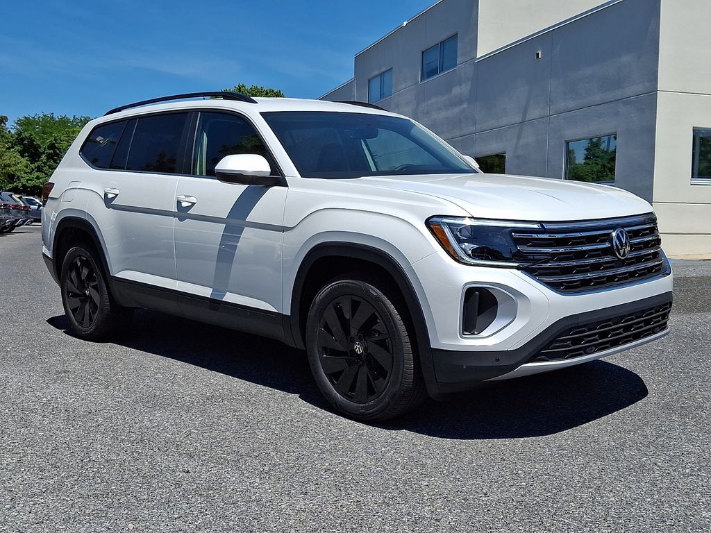 2026 Volkswagen Atlas SE w/Technology SUV