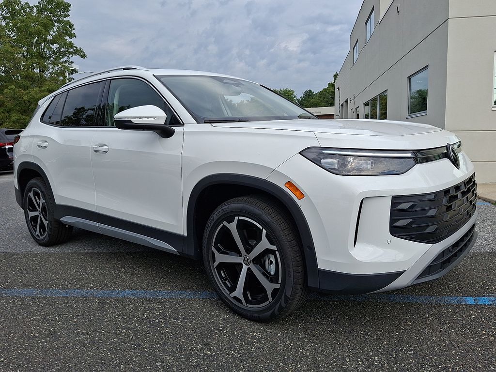 2026 Volkswagen Tiguan SE SUV