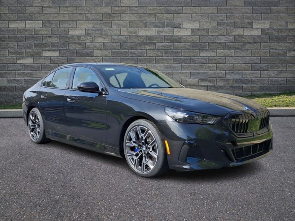 New 2027 BMW 5 Series 550e xDrive Sedan
