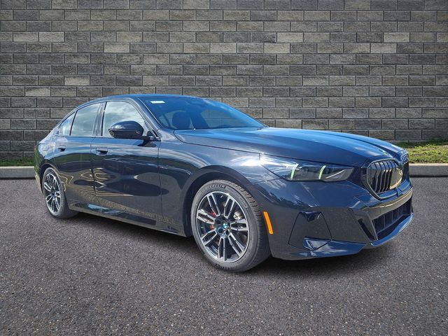 New 2027 BMW 5 Series 530i xDrive Sedan