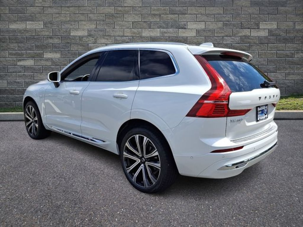 Used 2023 Volvo XC60 Recharge Plug-In Hybrid Ultimate SUV