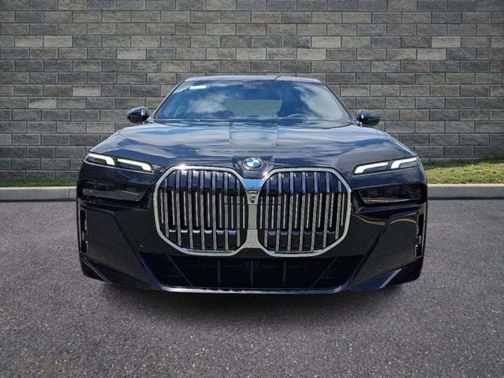 New 2026 BMW 7 Series 740i xDrive Sedan