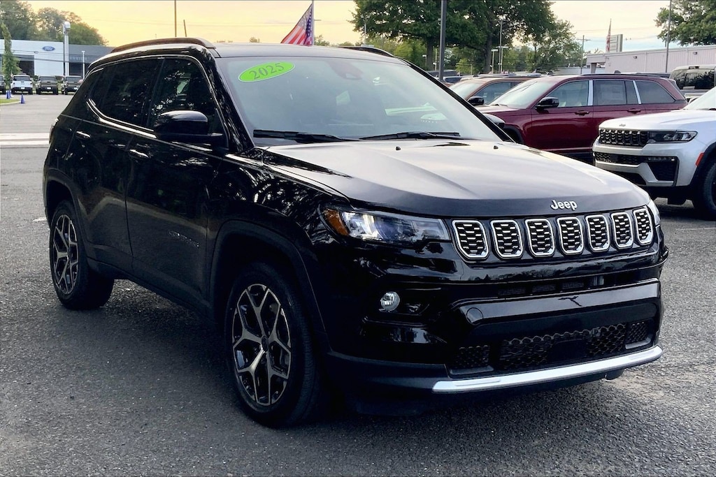Certified 2025 Jeep Compass Limited SUV