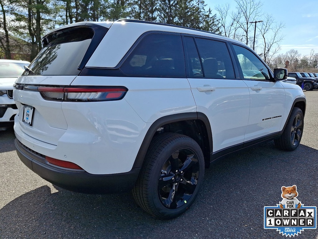 New 2026 Jeep Grand Cherokee LIMITED 4X4 Sport Utility