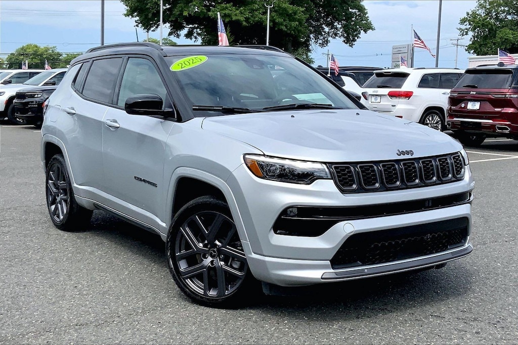 Certified 2025 Jeep Compass Limited SUV