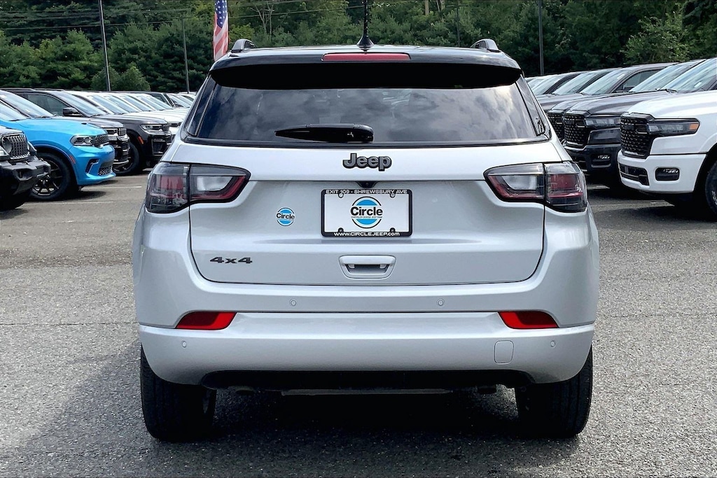 Certified 2025 Jeep Compass Limited SUV