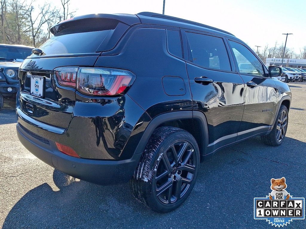 New 2026 Jeep Compass LIMITED ALTITUDE 4X4 Sport Utility