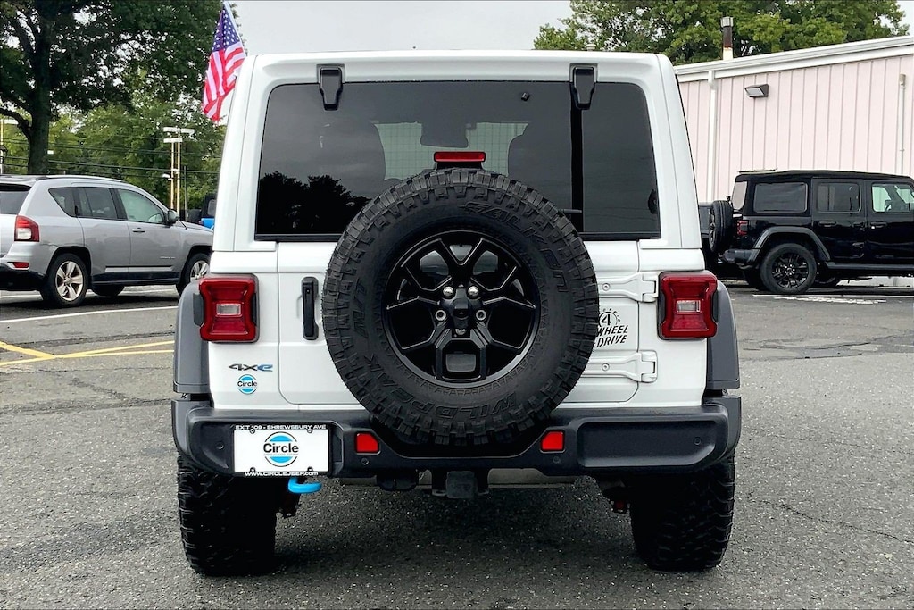 Certified 2024 Jeep Wrangler Willys 4xe SUV