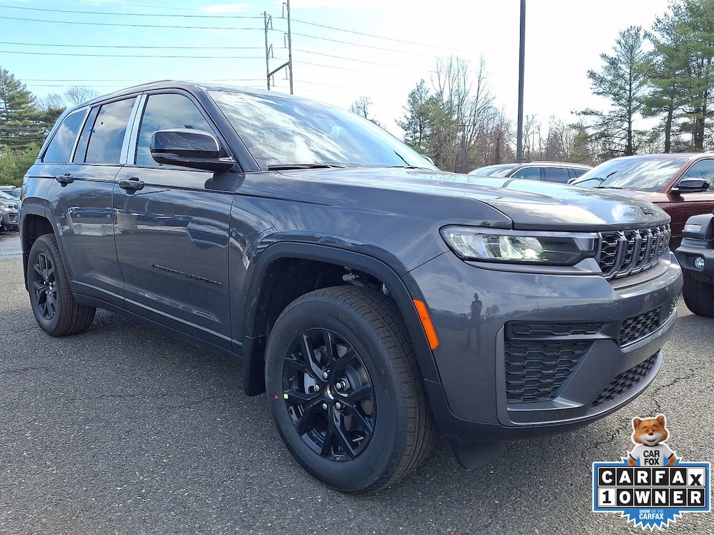 New 2026 Jeep Grand Cherokee LAREDO ALTITUDE 4X4 Sport Utility