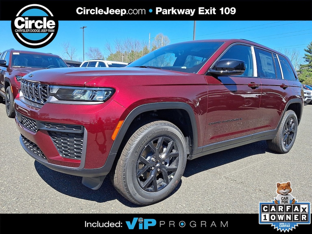 New 2026 Jeep Grand Cherokee LAREDO ALTITUDE 4X4 Sport Utility